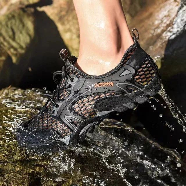 Men's Hiking Shoes Hot Sale Of The Season Breathable Outdoor Sports Mesh Upper Crossing Stream Shoes Comfortable EVA Insole Adul