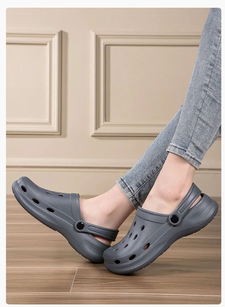 Stock Available 2024 New Large Size Beach Hollow Out Sandals Men's and Women's Garden Shoes Plus Size EVA Sole EVA Strap