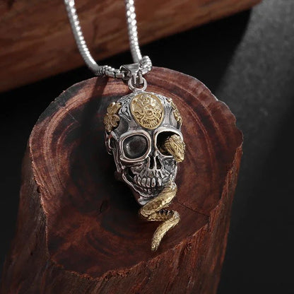 Colar de Pingente de Caveira Demoníaca Enrolada de Cobra Gótica Vintage para Homens Meninos Festa de Rock Halloween Joia de Presente