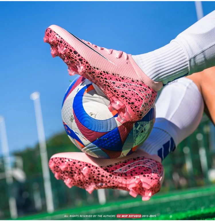 New Football Boots Professional Soccer Shoes For Men Anti-Slip Soccer Cleats High Quality Adults Outdoor Training Sneakers 2025