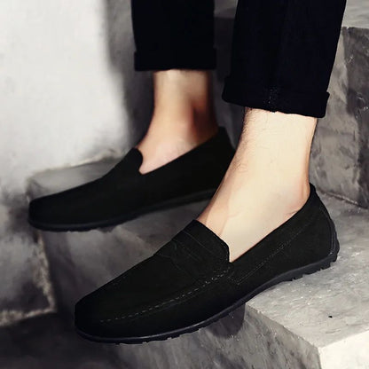 High Quality Leather Men Loafers  Slip on Mens Casual Shoes Fashion Flats Male Driving Shoes Moccasins Ten Colors Size 38-47