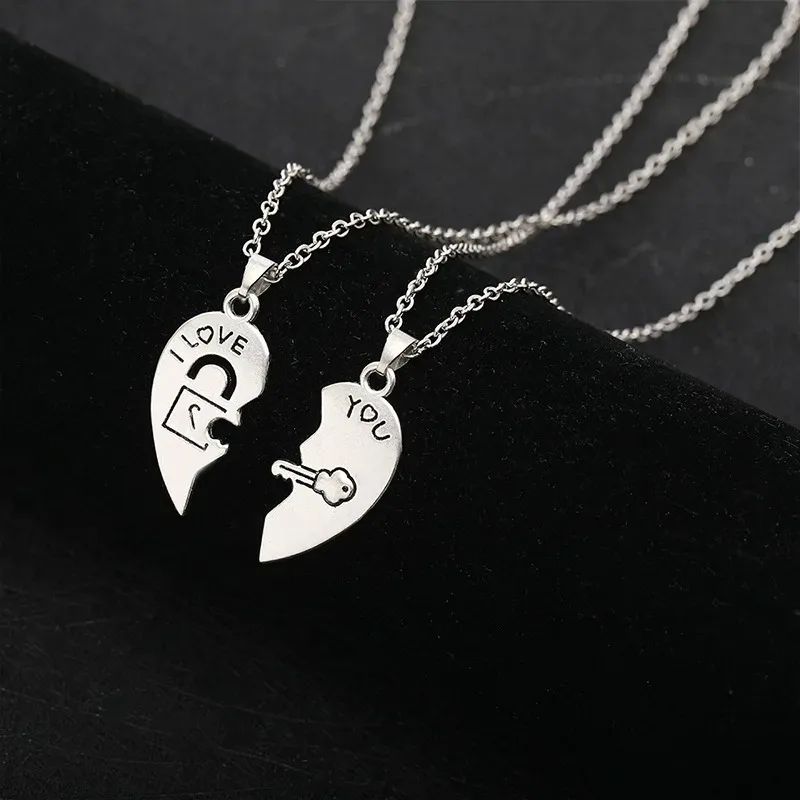 2 Colares para Casal com Pingente de Quebra-Cabeça de Coração "I Love You" com Chave e Cadeado para Namorados, Presente de Dia dos Namorados