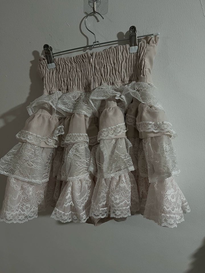 Japanese Lolita Lace Layered Skirt Women Anime High Waist Maid Style Sweet Ruffle Cake Skirt Kawaii Harajuku A-Line Mini Skirt