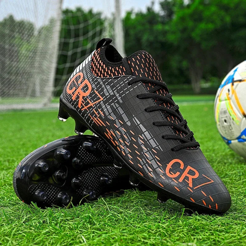 New Men Soccer Shoes Unisex Drop Shipping Football Boots Breathable Sports Cleats Professional Outdoor Ultralight Non-slip