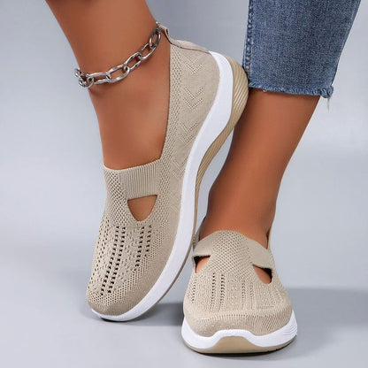 Women's Shoes 2025 Spring New Middle aged and Elderly Mom Shoes Soft soled Breathable Women's Casual ShoesSports Shoes