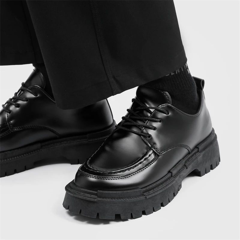 Fashion Thick Sole Leather Men Casual Shoes Classic Formal Business Men Dress Shoes Breathable Lace-Up Handmade Shoes Moccasins
