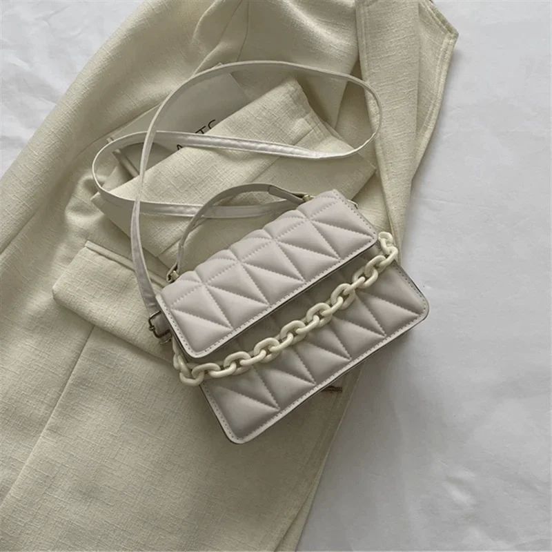 Mini Casual Quilted Crossbody Bag with Magnetic Closure and Adjustable Strap,Small Handbag Tote Shoulder Bag for Women Daily Use