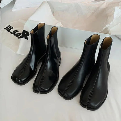 2025 Stretch Slip On Chelsea Boots Woman Split Toe Low Heels Ankle Botas Feminina Tabi Shoes Winter Patent/Matte Leather Botines
