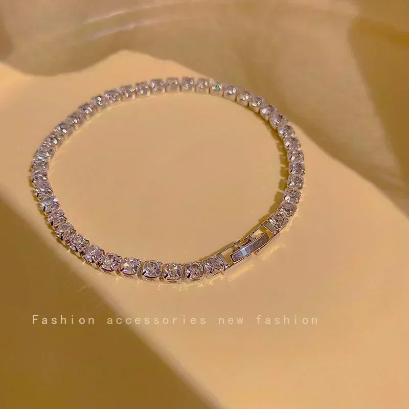 Pulseira de Tulipa de Opala Requintada com Zircônia para Mulheres Acessório Diário Personalizado da Moda Joias para Festas Presentes de Aniversário