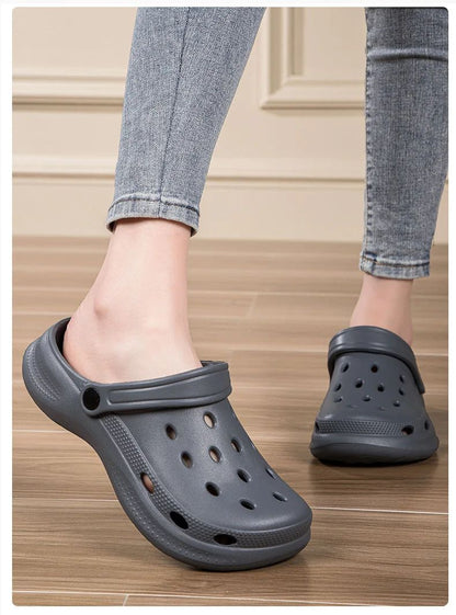 Stock Available 2024 New Large Size Beach Hollow Out Sandals Men's and Women's Garden Shoes Plus Size EVA Sole EVA Strap