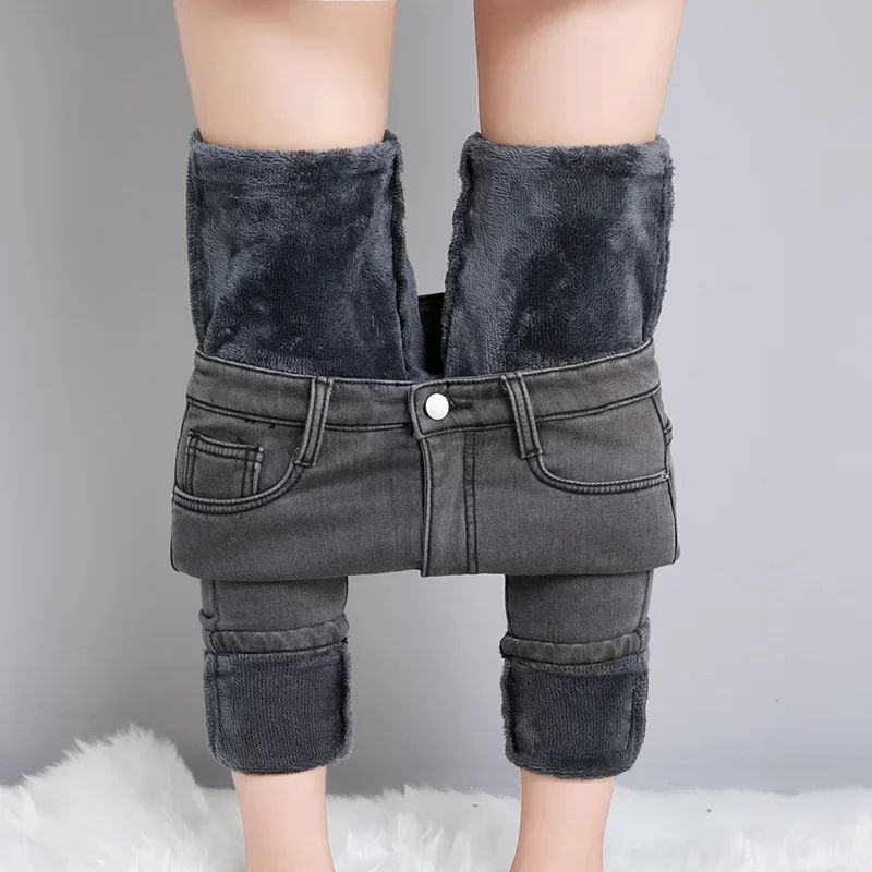 Winter Women Chic Fleece Thermal High Waist Jeans Lady Snow Warm Plush Denim Pants Girls Classic Fashion Straight Leg Trousers
