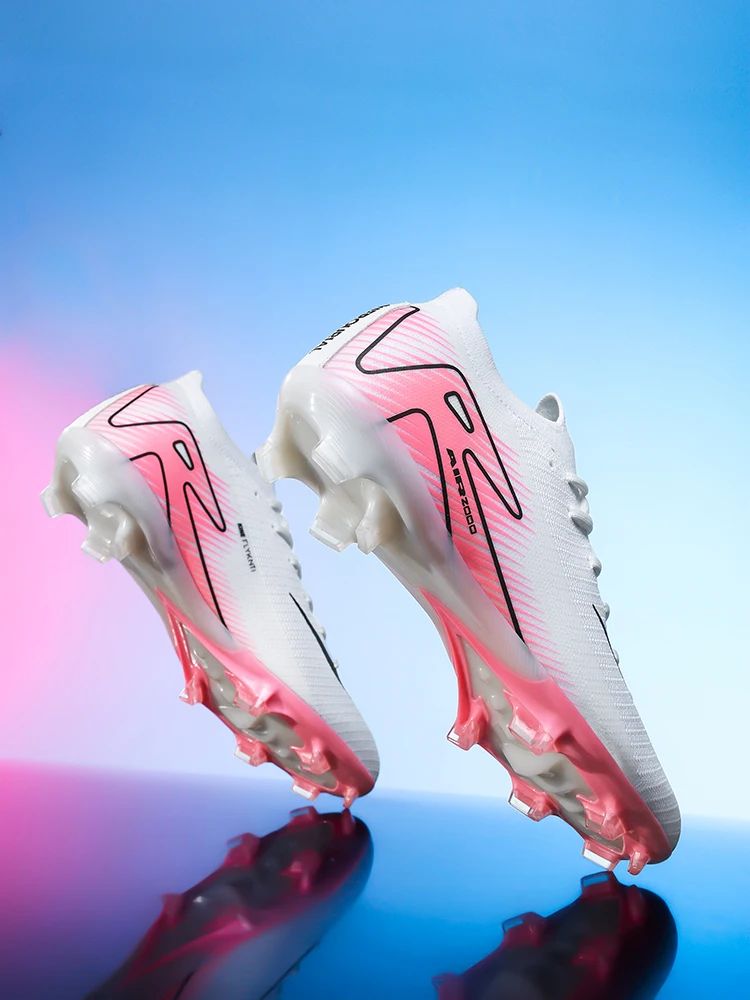 New Men Soccer Shoes Outdoor Football Boots Unisex Ultralight Cleats Hot Sale Women Match FG Sneakers High-quality Professional