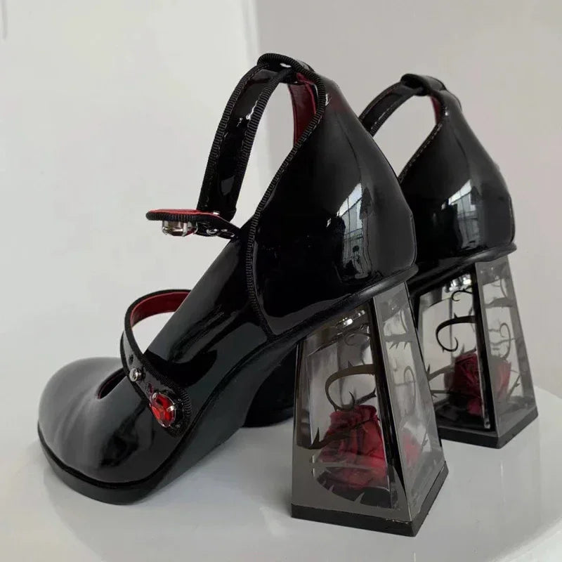 Sapatos Femininos de Salto Alto Punk Gótico Scarpin 2024 Novos Sapatos Femininos de Couro Sintético com Salto Rosa Sapatos Pretos Mary Jane com Tiras no Tornozelo