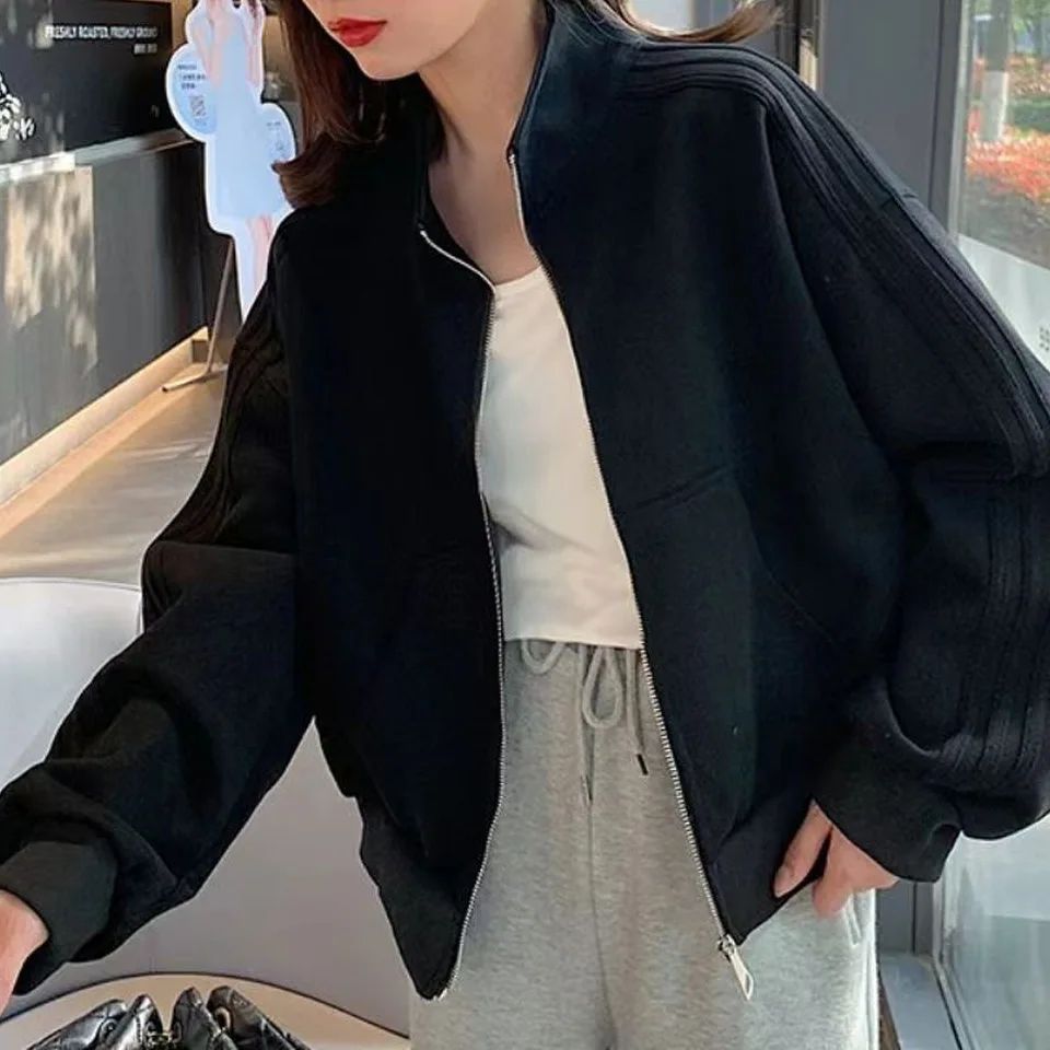 Short Sweatshirt Jacket Women's Autumn Winter Student Versatile Three Stripe Jacket Loose Fit Casual Style New Hot Sale Of The S