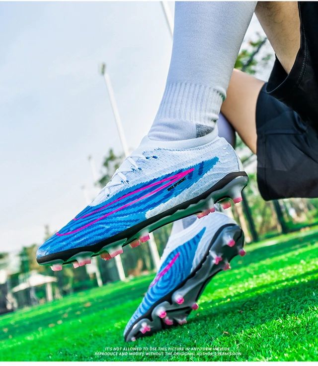 Society Cleats Men Soccer Shoes Professional Boys Football Boots Indoor Original Football Field Boots Sneakers Training Fast