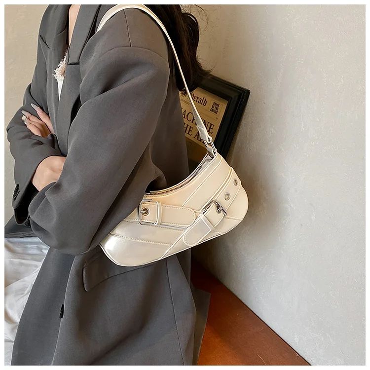 Red Vintage Shoulder Bag Y2K Belt Design PU Leather Underarm Bags for Women Trend Hot Cool Girl Crossbody Bag Punk Style Handbag