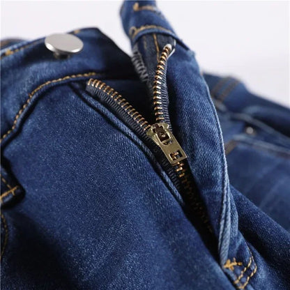 Winter Lady Thermal Plush Jeans Snow Warm Stretch Jeans Hot Sale High Waist Fleece Pants Female Straight Leg Denim Trousers