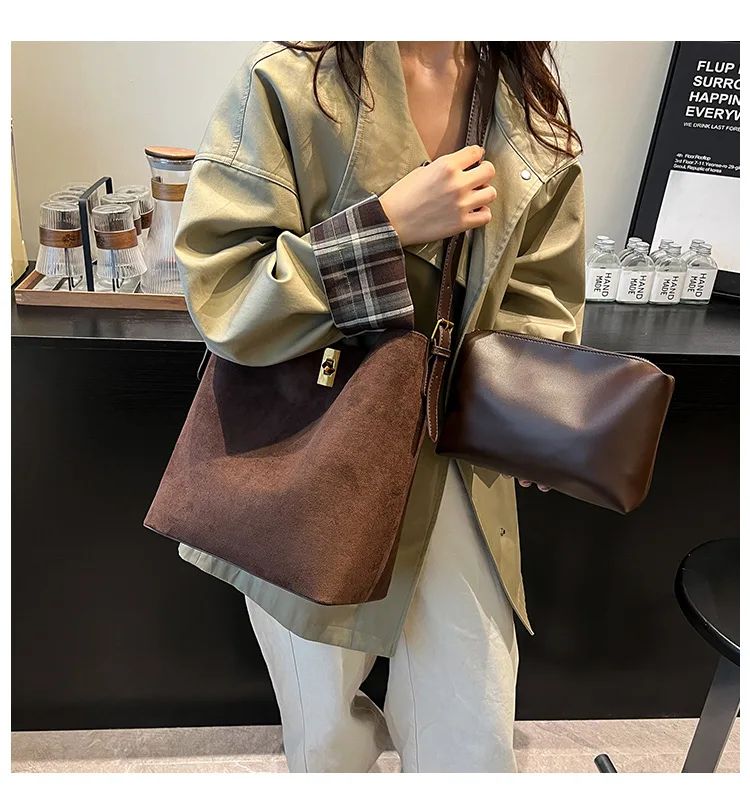 Shoulder Bags Bucket Bag Retro Suede Fur Women Tote Bag New Style Versatile Shoulder & Crossbody Bag 2025
