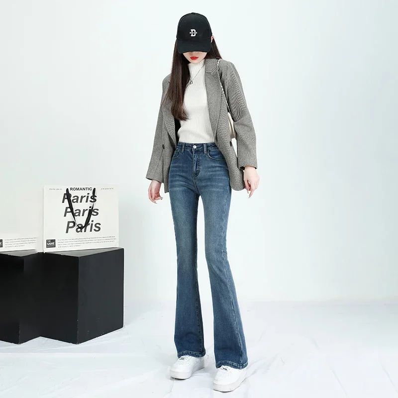 2024 Winter Fleece Women's Flare Pants Retro Slim High Waist Elastic Cotton Thick Warm Denim Pants Fashion Korean Female Clothes
