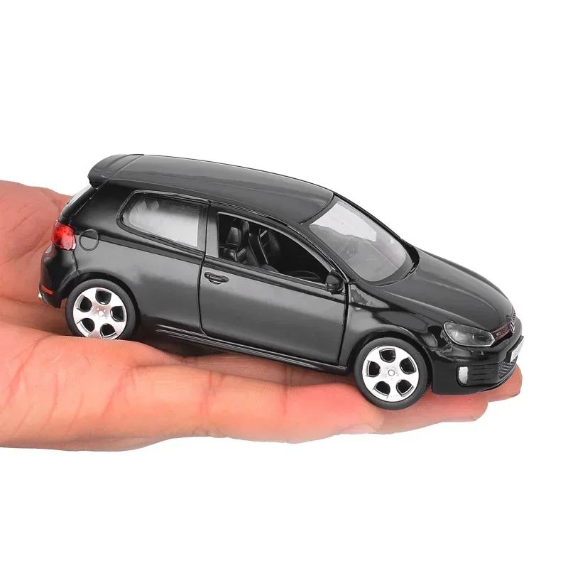 1/36 VW Golf 6 Miniaturas Carro Volkswagen em Escala Golf Gti Miniatura de Liga Brinquedo de Fricção Modelos de Veículos para Presentes Infantis