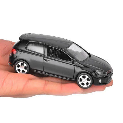 1/36 VW Golf 6 Miniaturas Carro Volkswagen em Escala Golf Gti Miniatura de Liga Brinquedo de Fricção Modelos de Veículos para Presentes Infantis