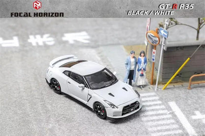 Focal Horizon 1:64 Skyline GTR R35 Preto / Branco Capô Articulado Miniatura de Carro Die-Cast Colecionável