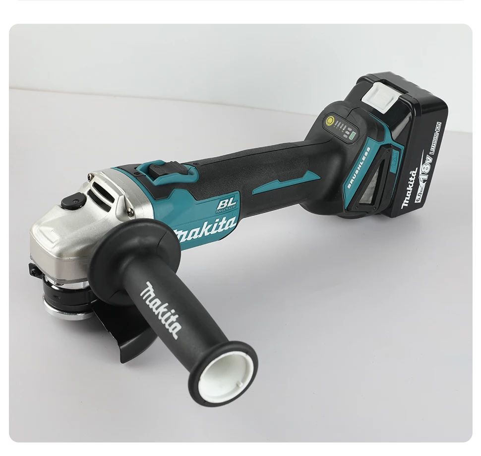 Esmerilhadeira Angular Makita 2025 NOVA DGA454: 18V, 8500r/min, Disco de 115mm, 660W, 3 Velocidades, Ideal para Cortar/Desbastar Madeiras e Metais