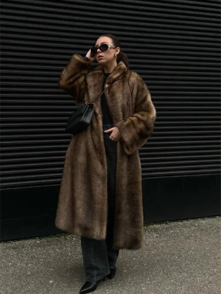 Fashion Mixed Color Lapel Collar Woman Long Coat Elegant Full Sleeve Loose Overcoat New Winter Lady High Street Faux Fur Jacket