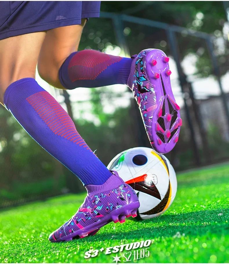 New Men TF/FG Soccer Shoes Society Original Grass Training Professional Cleats Football Boot Low Cut Top Quality Sneakers Casual