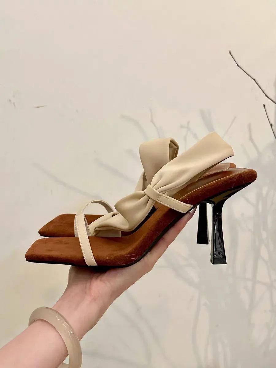 French High Heel Sandals Women's 2025 New Super Popular Design Sensation Single Strap Square Head Toe Exposure Thin Heel Sandals