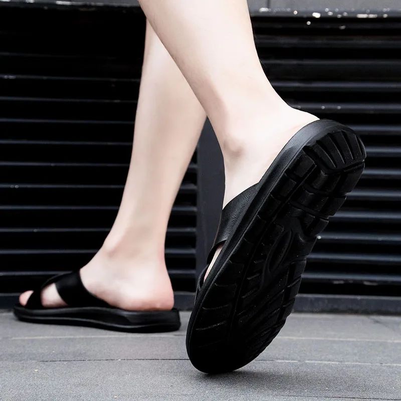 Men Shoes New  Summer Shoes Italian Leather Slippers Men High Quality Size 38-47 Beach Slip on Flats Man Flip Flops Mens Sandals