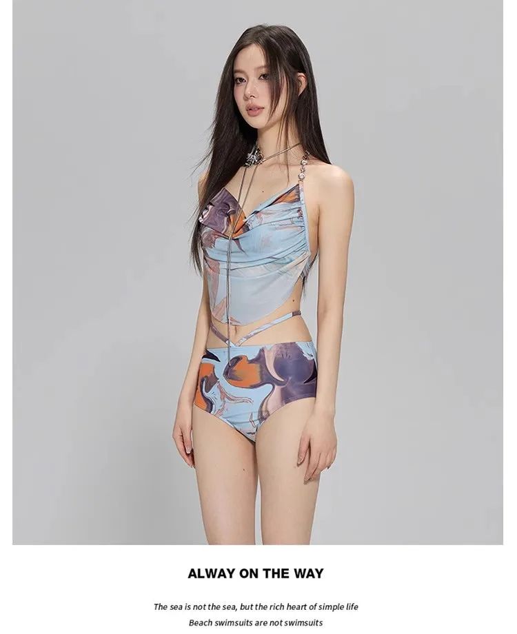 2024 New Three-Piece Bikini Set Beach Vacation Hot Spring Trip Slimming Long Skirt Separate Swimsuit Meat Concealing Photography