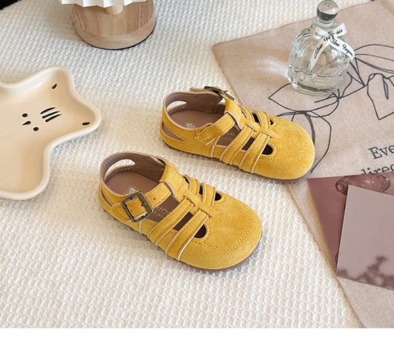 1-12Y Children's Sandals Toe Protect Boys Girls Summer New Candy Color Soft Sole Shoes Kids Casual Retro Flat Leather Sandals