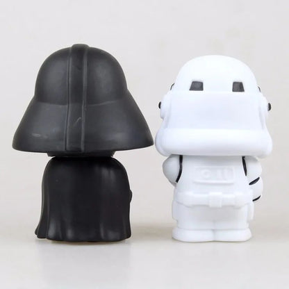 10cm Estilo Fofo Star Wars Darth Vader e STORMTROOPER Kawaii Brinquedo Action Figure Modelo Soldado Preto Branco Para Crianças