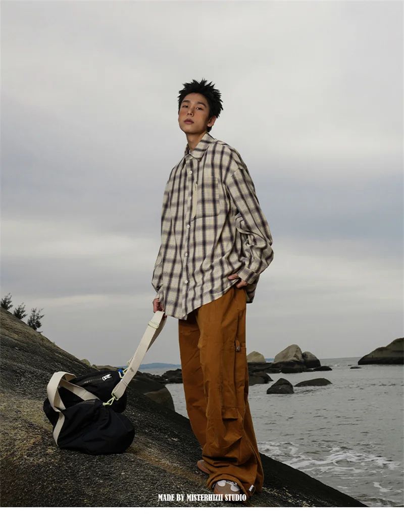 Autumn Y2K Vintage Plaid Shirts For Men Long Sleeve Button Up Blouse Korean Fashion Zip Pocket Cargo Shirt Streetwear Clothes