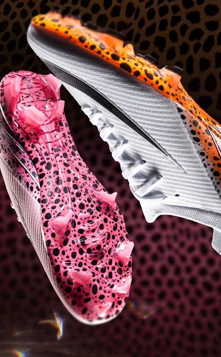 New Football Boots Professional Soccer Shoes For Men Anti-Slip Soccer Cleats High Quality Adults Outdoor Training Sneakers 2025