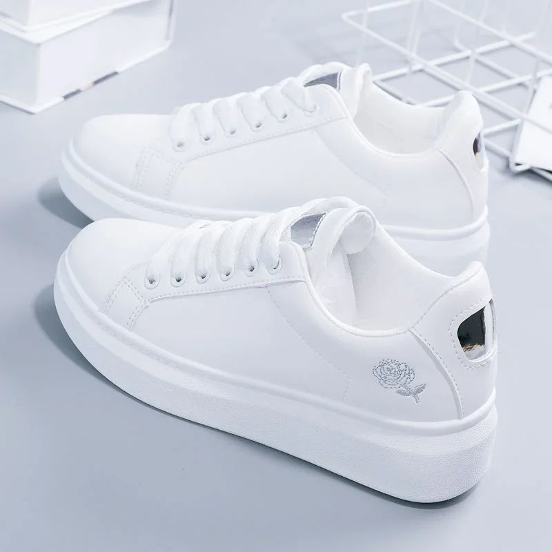 Shoes 2025 Women Running Spring Autumn Fashion White Breathable Embroidered Flower Lace-Up Casual Sneakers Zapatos De Mujer