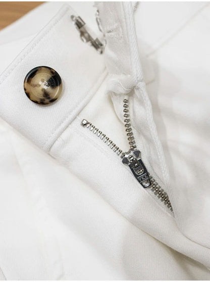 BC Elastic, comfortable and breathable summer men's versatile casual loose white shorts