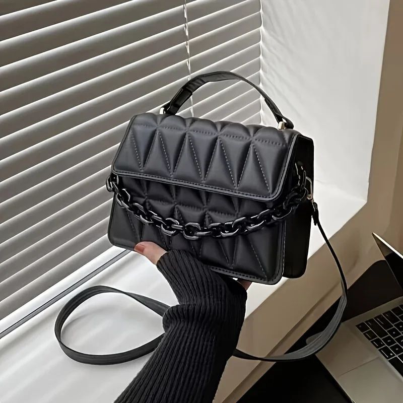 Mini Casual Quilted Crossbody Bag with Magnetic Closure and Adjustable Strap,Small Handbag Tote Shoulder Bag for Women Daily Use