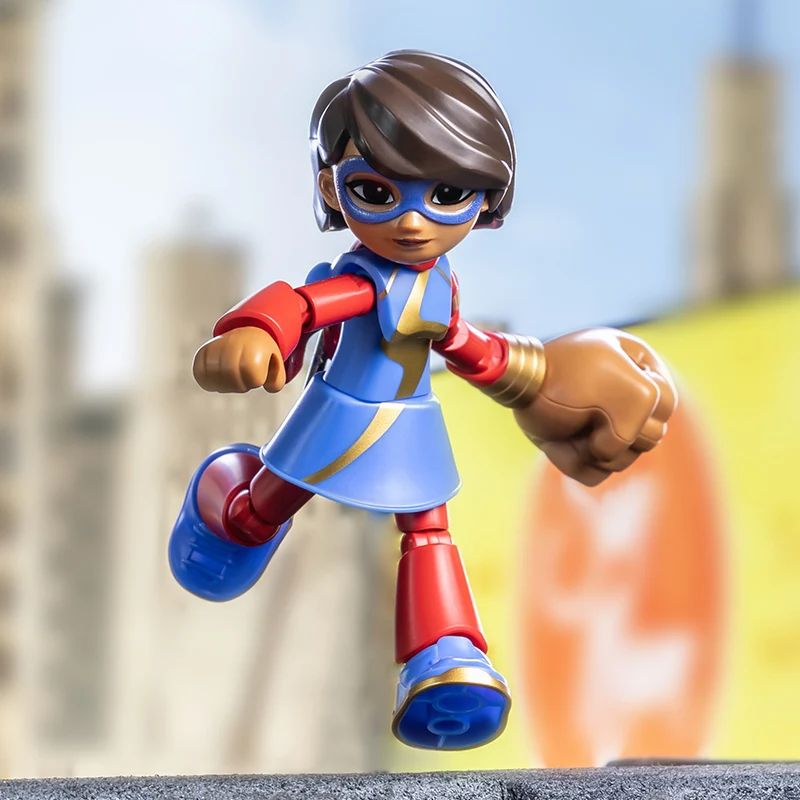 Em estoque, Blokees Genuínos Marvel Spidey Amazing Friend Homem-Aranha Miles Homem-Formiga Boneco Anime Action Figure Colecionáveis Brinquedos Modelo
