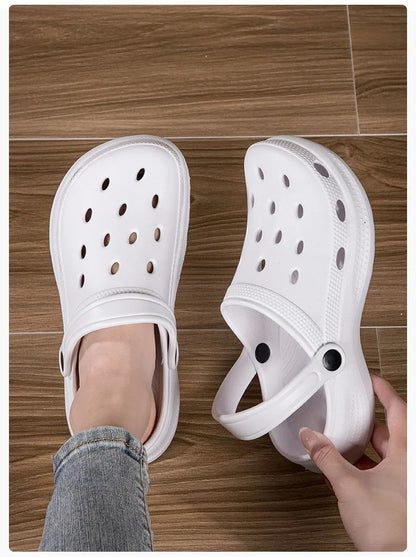 Stock Available 2024 New Large Size Beach Hollow Out Sandals Men's and Women's Garden Shoes Plus Size EVA Sole EVA Strap