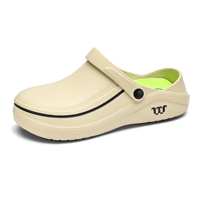 A Pair of Men's Casual Shoes, Waterproof and Oil-Proof, Low-Top Non-Slip Chef Shoes, Wear-Resistant and Non-Slip Men's Shoes