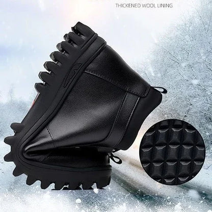 Sapatos Masculinos de Couro de Inverno Nova Moda Pelúcia Quente Confortável Antiderrapante Sapatos de Algodão de Negócios Botas de Neve Casuais ao Ar Livre Férias