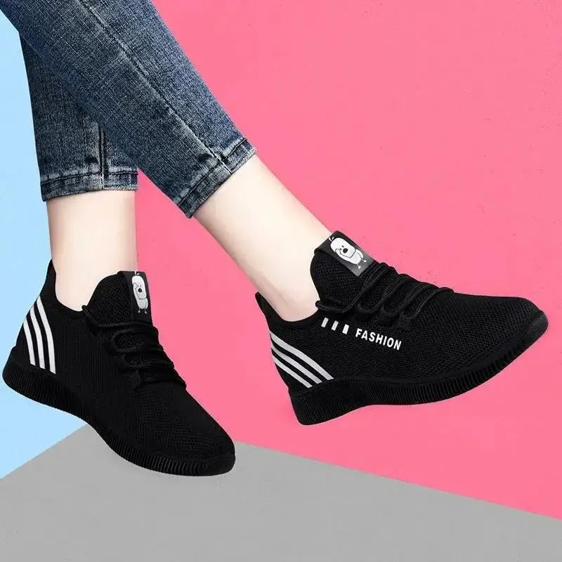Women's Vulcanize Shoes 2025 Lightweight Sneakers Breathable Walking Sneakers Shoes Women for Gym Travel Working Sports Trainers