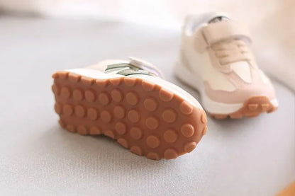 Children's Sneakers for Boy Lightweight Versatile Tennis Shoes for Girls Fashion Causal Kids School Running Basketball Shoes Hot