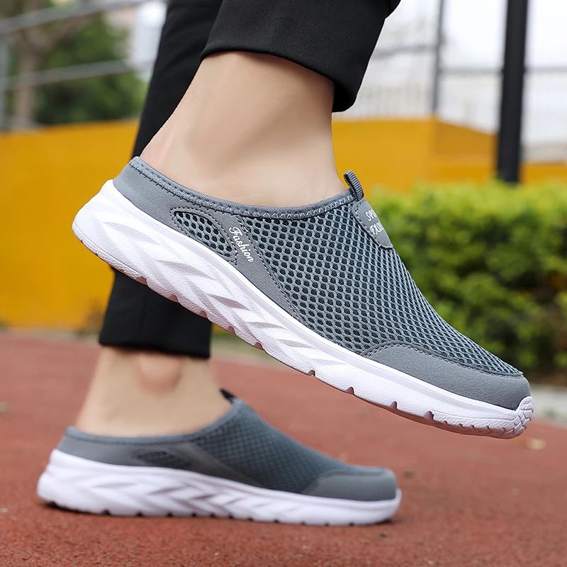 Fashion Men Half Slippers Anti-slip Men's Casual Shoes Lightweight Male Flat Slippers Breathable Fashion Slip on Flats Outdoor