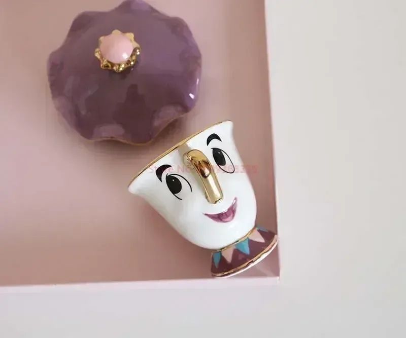 Disney Teapot Cute Cartoon Beauty And The Beast Coffee Pots Mug Mrs Potts Chip Cup Tea Cup Pots One Tea Set Droshipping Desk Gif