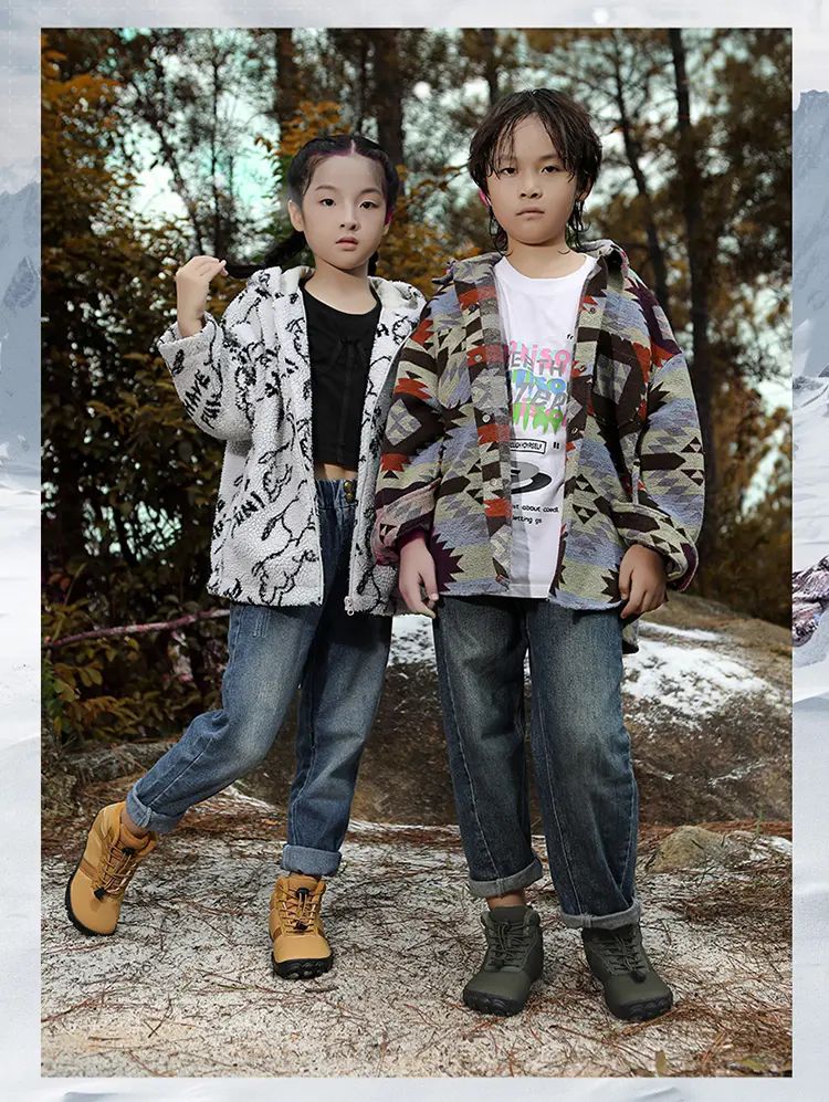 Waterproof Kids Barefoot Snow Boots 2025 New Wide Toe Winter Warm Fur Lined Shoes for Boys Girls Cold Weather Outdoor Sneakers