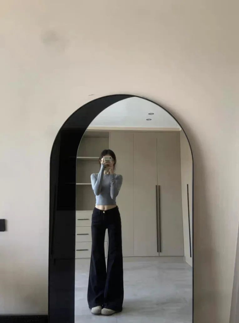 High Waist Loose Fit Bell Bottom Jeans Women's Black Slimming Denim Pants Spring 2025 Fashion Trend Wide Leg Casual Trousers