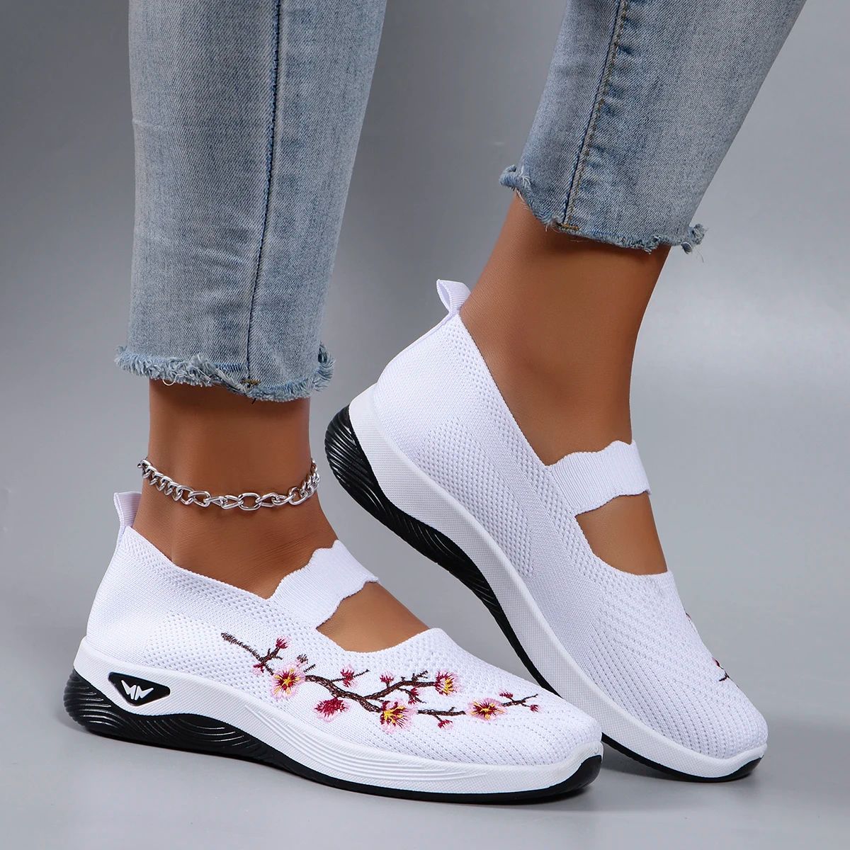 Women's Summer Casual Sneakers - Breathable Mesh Flats for All-Day Comfort
